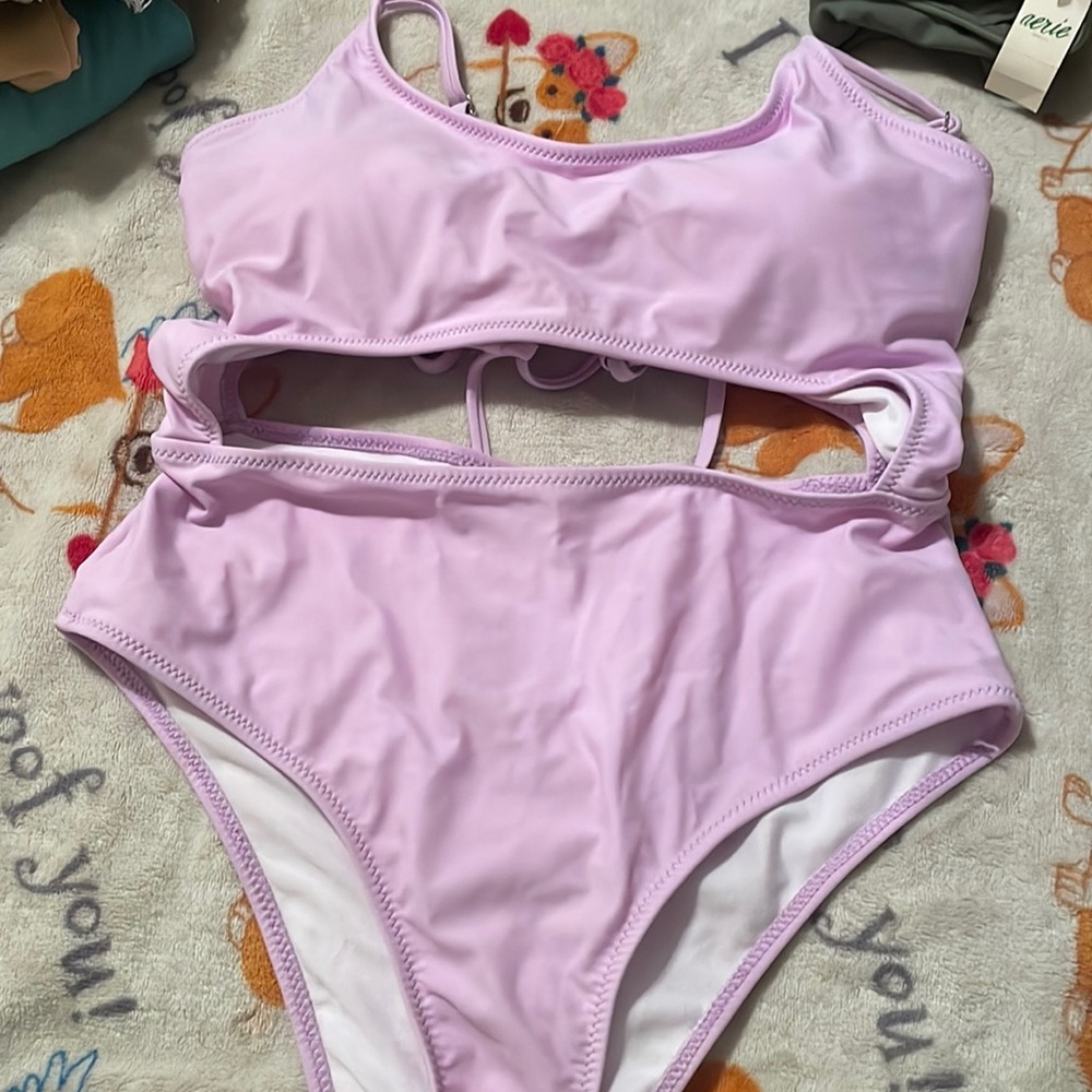 One piece cutout swim suit